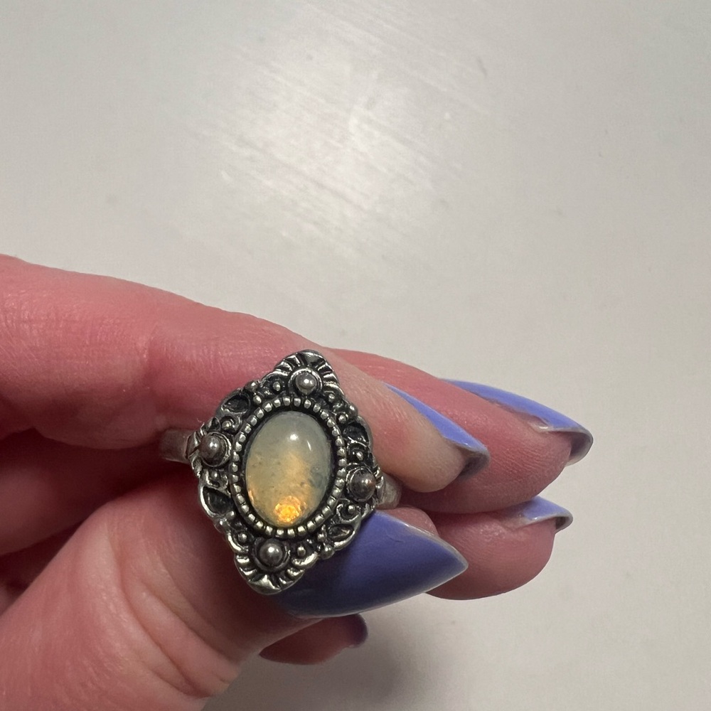 Elegant Silver Moonstone Ring